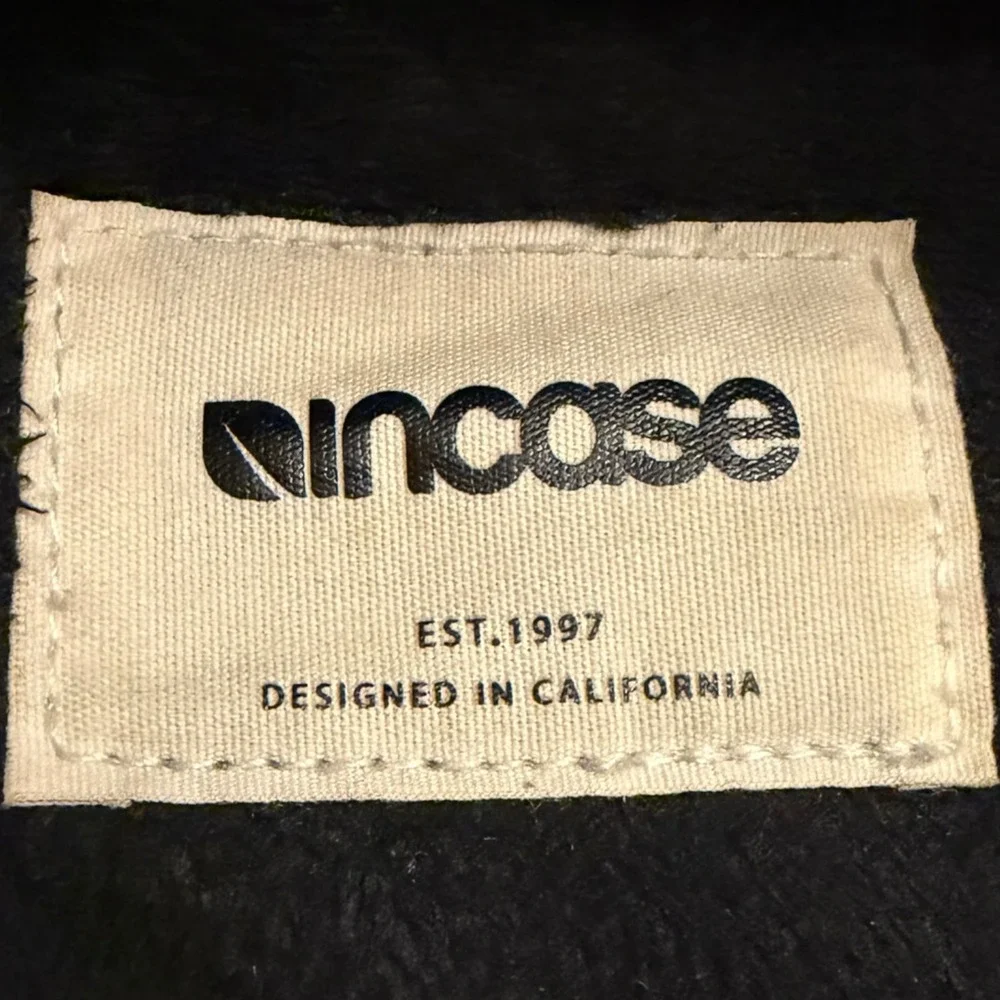 Incase Laptop Backpack Black Canvas Tech Bag School Work Travel Good